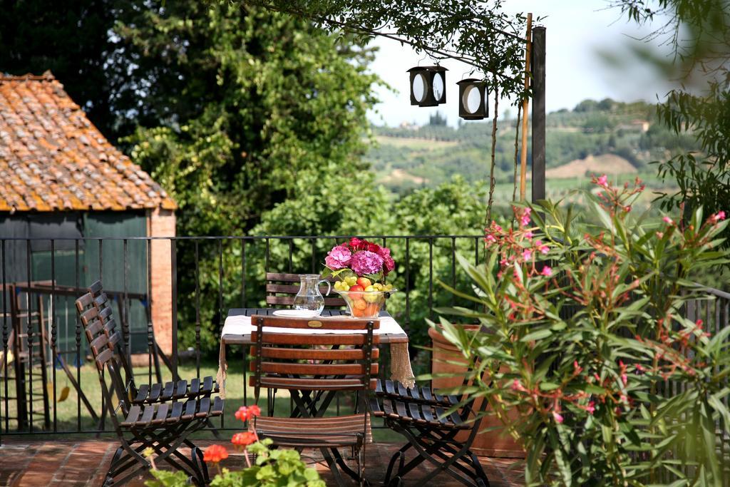 Agriturismo I Moricci ペッチョリ エクステリア 写真